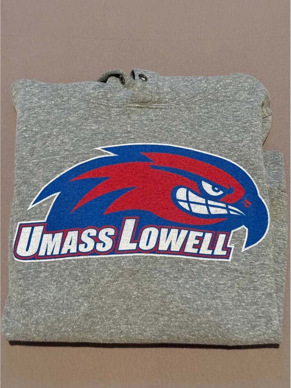 UMass Lowell River Hawks Gray Pullover Hoodie – Size Medium